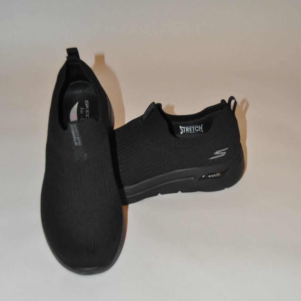 Skechers GO WALK Arch Fit - Iconic Womens Size 8